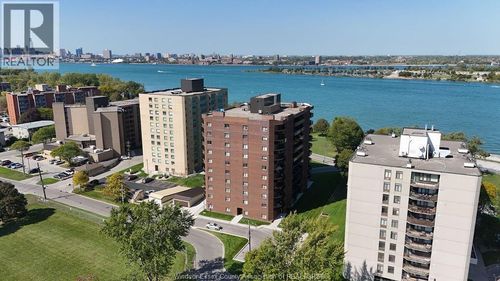 906-3663 Riverside Dr E, Windsor, ON, N8Y4V3 | Card Image