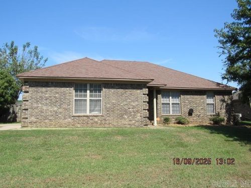41 Eaglebrook Dr, Conway, AR, 72032-8617 | Card Image