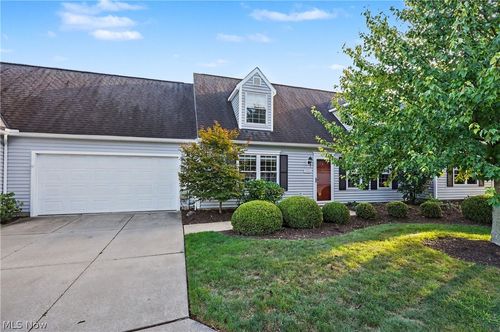 3508 E Prescott Circle, Cuyahoga Falls, OH, 44223 | Card Image