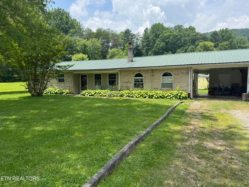225 Spring St, Spring City, TN, 37381-5090 | Card Image