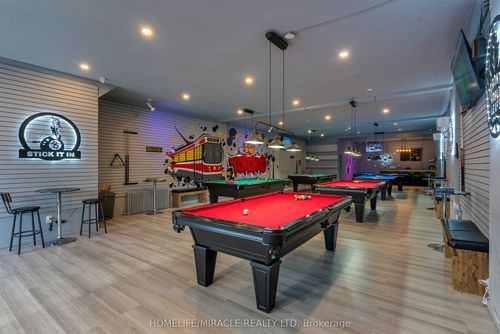 {{alt}} | Card Image