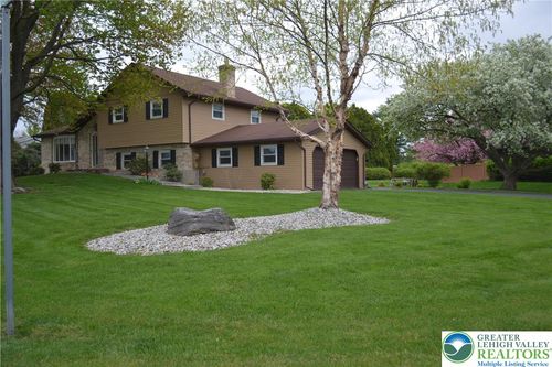 480 School House Rd, Nazareth, PA, 18064-9658 | Card Image