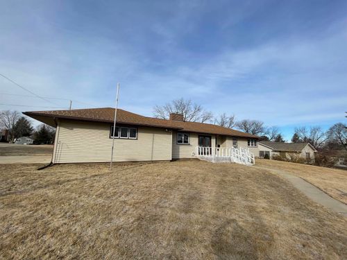 20 Hillside Drive West Drive, Oelwein, IA, 50662 | Card Image