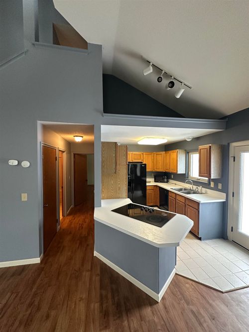 2495 Solarwood Dr, Davison, MI, 48423-8761 | Card Image