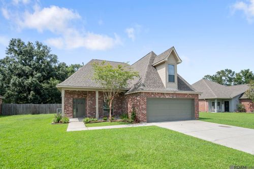 43236 Cypress Bend Dr, Gonzales, LA, 70737-7783 | Card Image