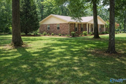 1076 County Road 16, Danville, AL, 35619-5532 | Card Image