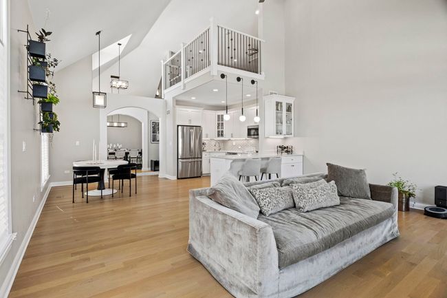 Cathedral Ceilings - Open View to Loft | Image 7