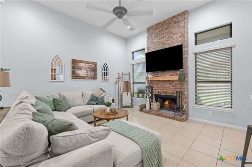 800 Marshall Dr, Belton, TX, 76513-3778 | Card Image