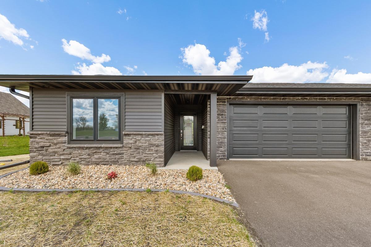 Sunset Ave, Mountain Lake, MN 56159