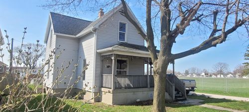 1417 Union St, Mishawaka, IN, 46544-5363 | Card Image