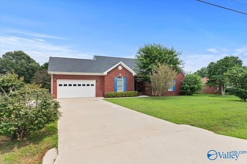 213 Rindon Ln, Hazel Green, AL, 35750-8603 | Card Image