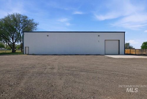 987 Nw Mcmurtrey Rd, Mountain Home, ID, 83647-5347 | Card Image