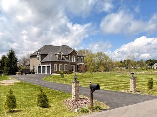 26 Ridge View Ln, Horseheads, NY, 14845-9310 | Card Image