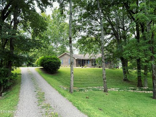 160 Lone River Ln, Clinton, TN, 37716-6936 | Card Image