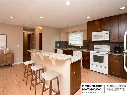 3024 S 113th St, Omaha, NE, 68144-4716 | Card Image