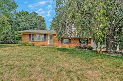 383 Knollwood Dr, Troutville, VA, 24175-6711 | Card Image