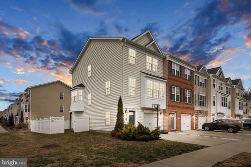 601 Birds Nest Way, FREDERICKSBURG, VA, 22405-1268 | Card Image