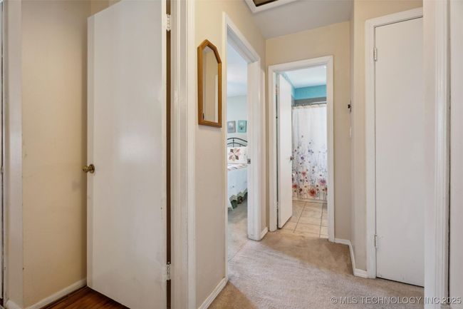 300 Se Waverly Ave, House other with 3 bedrooms, 1 bathrooms and null parking in Bartlesville OK | Image 13