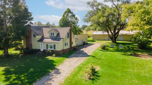 26970 County Road 687, Bangor, MI, 49013-9451 | Card Image