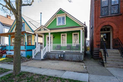 27 Mariner St, Buffalo, NY, 14201-2029 | Card Image
