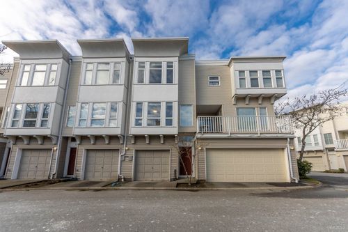 38-12331 Mcneely Dr, Richmond, BC, V6V2S3 | Card Image