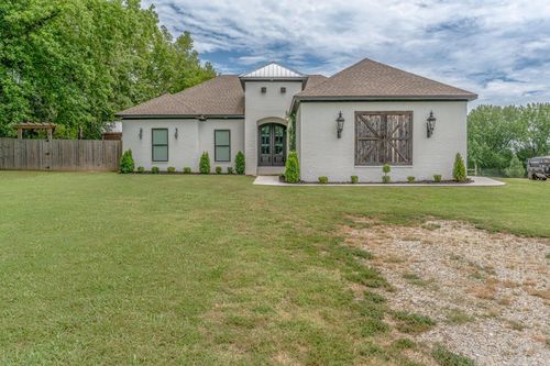 1824 N Culberhouse St, Jonesboro, AR, 72401-8910 | Card Image