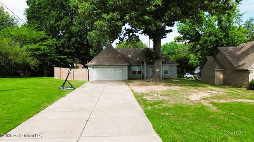 109 Flower Cir, Coldwater, MS, 38618-7738 | Card Image