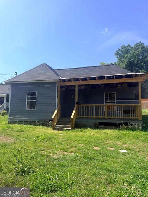 27 Reynolds St, Newnan, GA, 30263-2553 | Card Image