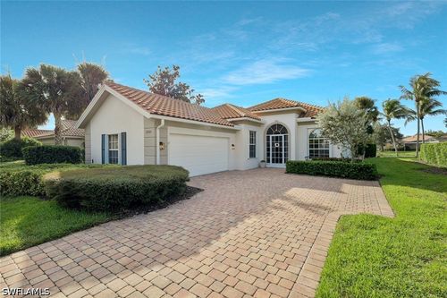 3701 Whidbey Way, NAPLES, FL, 34119-7520 | Card Image