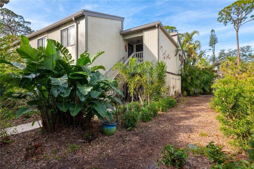 239-1512 Pelican Cove Rd, SARASOTA, FL, 34231-1703 | Card Image