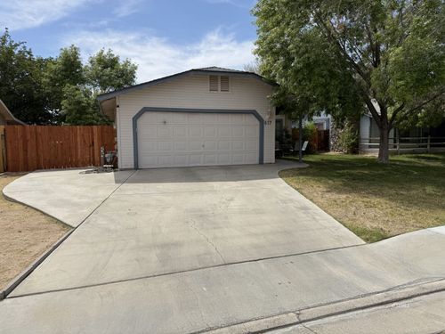 617 Glen, Ridgecrest, CA, 93555 | Card Image