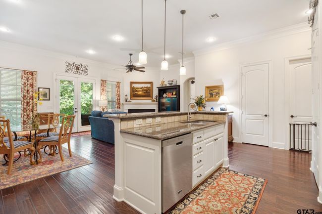 UNIT-1602 - 1857 Stonecrest Blvd, Condo with 3 bedrooms, 2 bathrooms and null parking in Tyler TX | Image 13