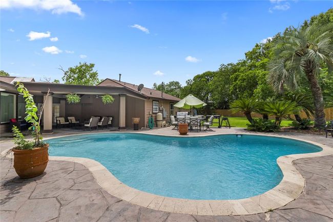 8220 Wateka Cir, House other with 4 bedrooms, 3 bathrooms and null parking in Houston TX | Image 27