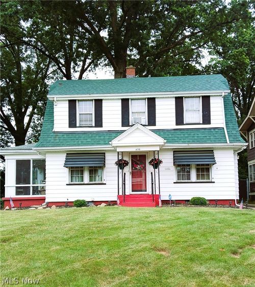 456 Norwood Ave, Youngstown, OH, 44504-1549 | Card Image
