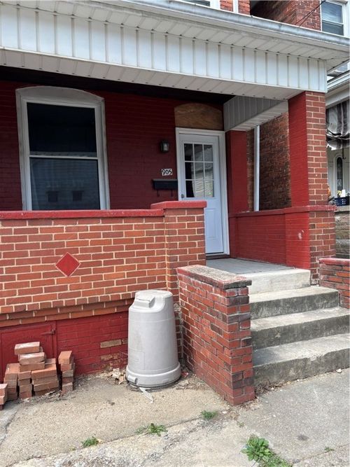 905 Orr Ave, Kittanning, PA, 16201-1134 | Card Image