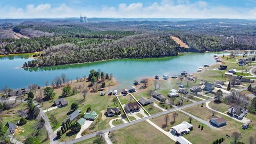 850 Sable Road, Spring City, TN, 37381 | Card Image