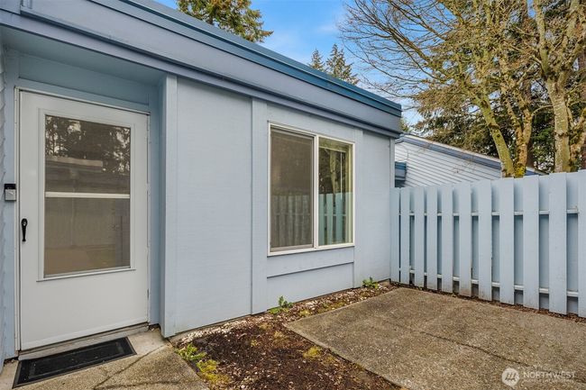 C6 - 4300 Ne Sunset Blvd, Condo with 1 bedrooms, 1 bathrooms and 1 parking in Renton WA | Image 27