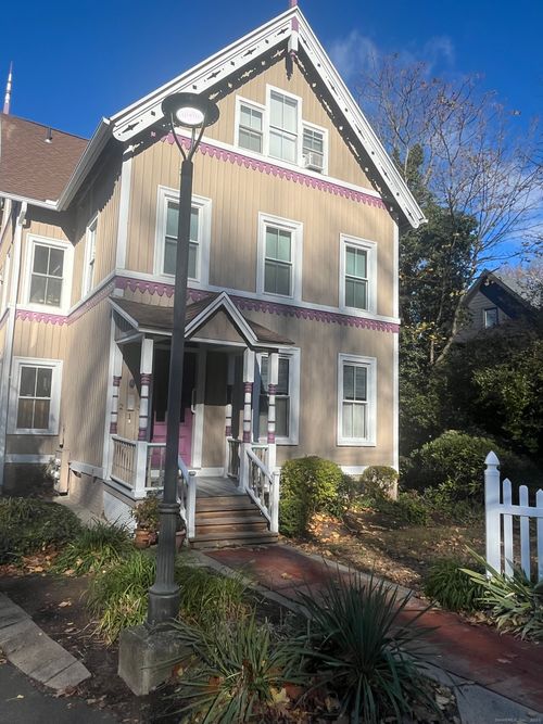 apt-3-896 Quinnipiac Ave, New Haven, CT, 06513-3361 | Card Image