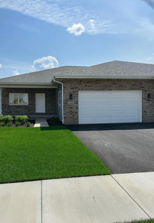 2033 Isabella Lane, Minooka, IL, 60447 | Card Image
