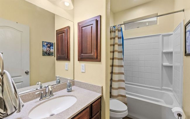 1902 Barlow Trl, House other with 4 bedrooms, 2 bathrooms and null parking in Corpus Christi TX | Image 14