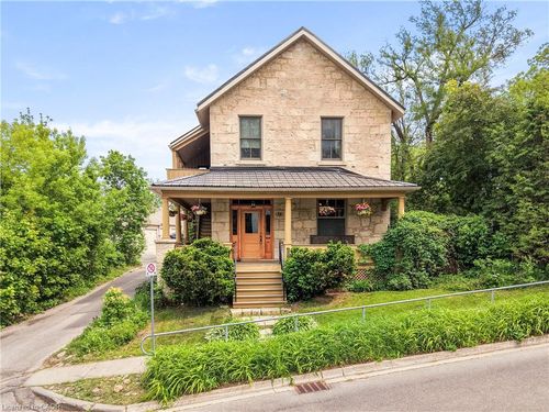 19 London Rd E, Guelph, ON, N1H2B2 | Card Image