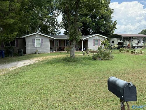 2089 Elkwood Section Rd, Hazel Green, AL, 35750-9249 | Card Image