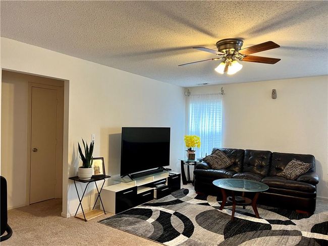 8110 Maple Stream Blvd, House other with 3 bedrooms, 2 bathrooms and null parking in Indianapolis IN | Image 4
