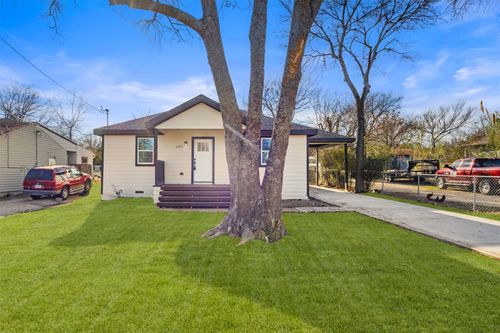 4325 Highland St, Lancaster, TX, 75134-1421 | Card Image