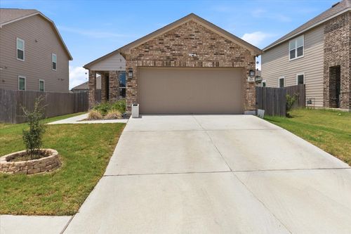 223 Pitkin Drive, Lockhart, TX, 78644 | Card Image