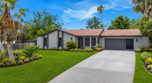 6391 Curtiss Ln, Spring Hill, FL, 34608-1302 | Card Image