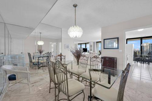 1605-3400 N Ocean Dr, Riviera Beach, FL, 33404-3220 | Card Image