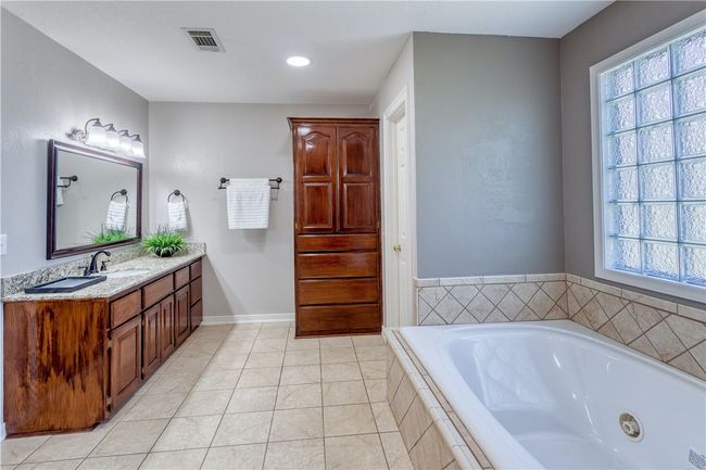 5200 Hardscrabble Way, House other with 5 bedrooms, 5 bathrooms and null parking in Fort Smith AR | Image 17
