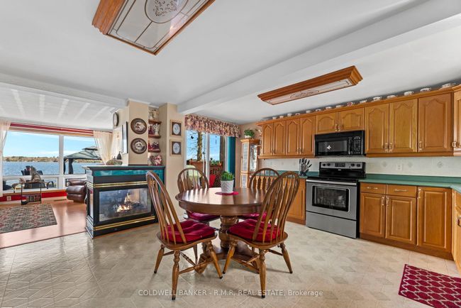 465 Causeway View Rd S, House other with 3 bedrooms, 2 bathrooms and 7 parking in Ennismore ON | Image 25