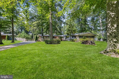 25 Oriole Way, MOORESTOWN, NJ, 08057-1335 | Card Image